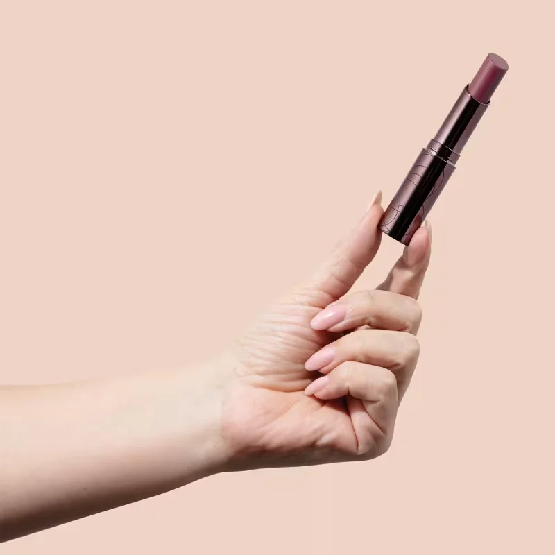 Batom Stick Marrom Castanha Semi-mate Volumão Quem Disse, Berenice? 3,4g